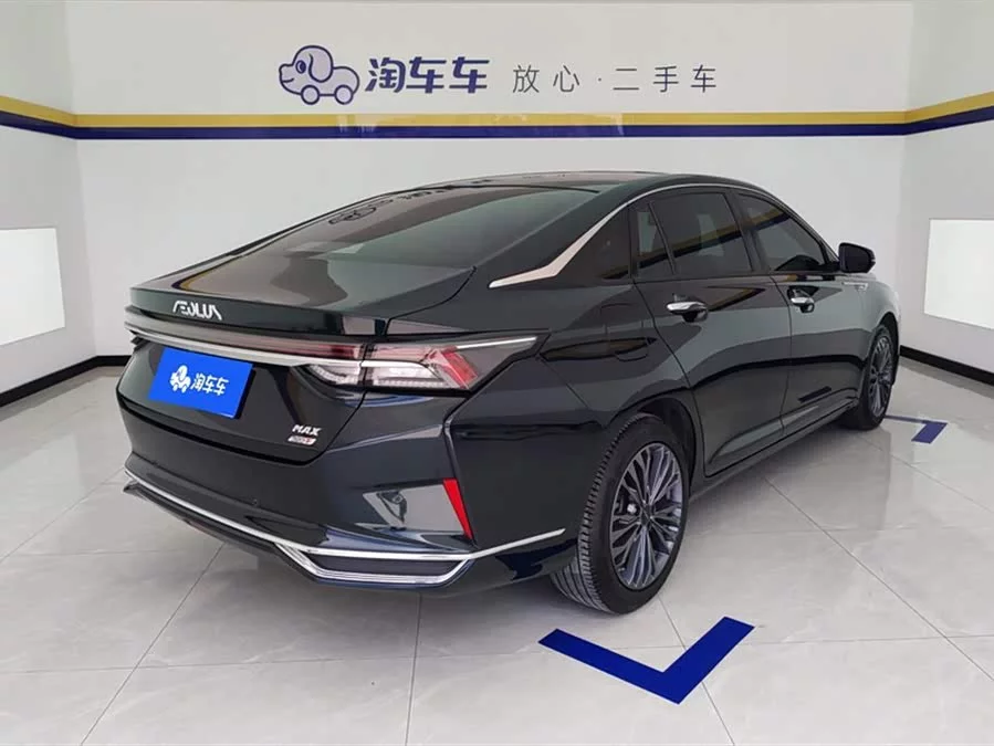 Dongfeng Yixuan MAX