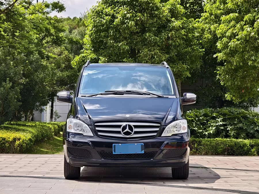Mercedes Benz Viano