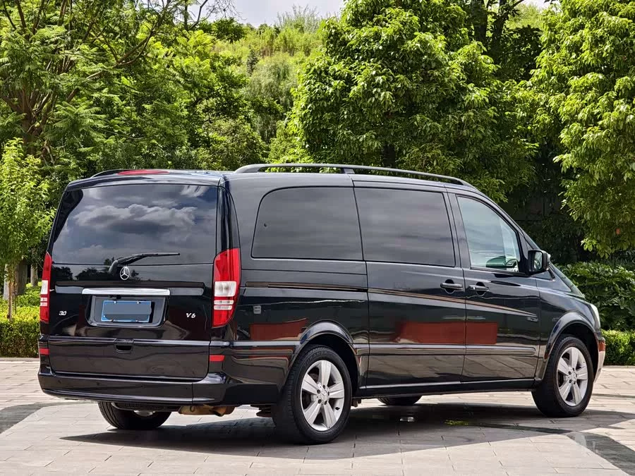 Mercedes Benz Viano