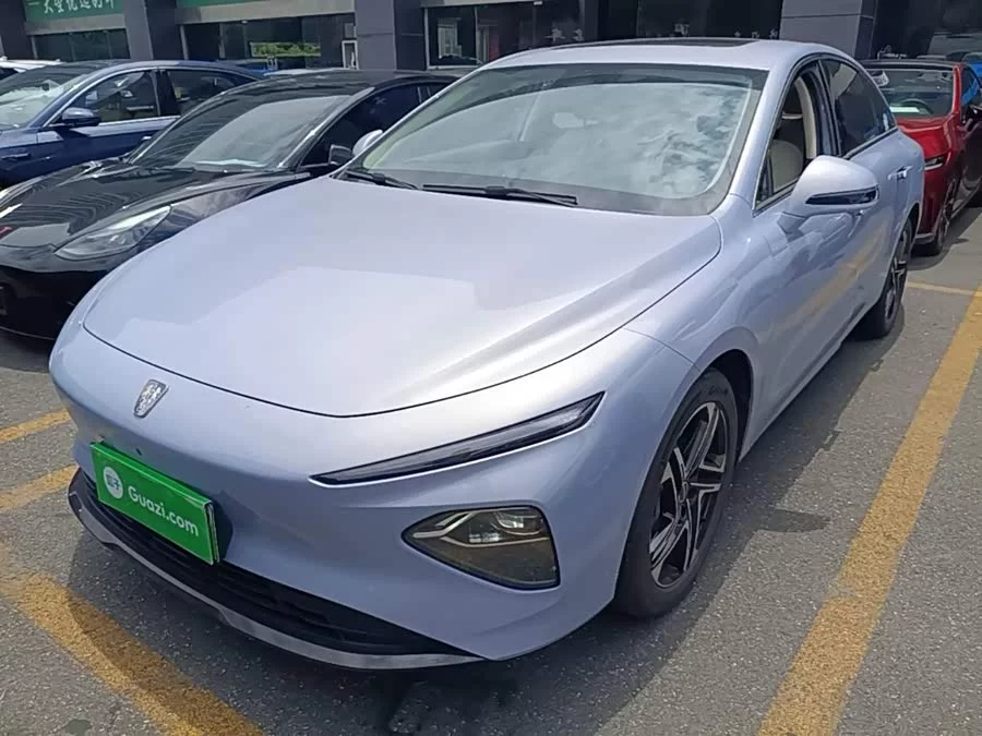 Roewe D7