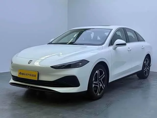 Roewe D7
