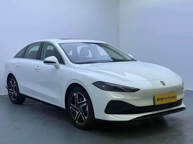 Roewe D7