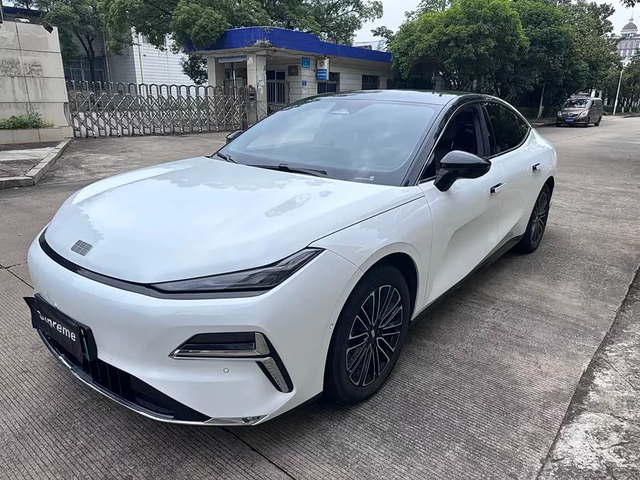 Geely Galaxy Star 8