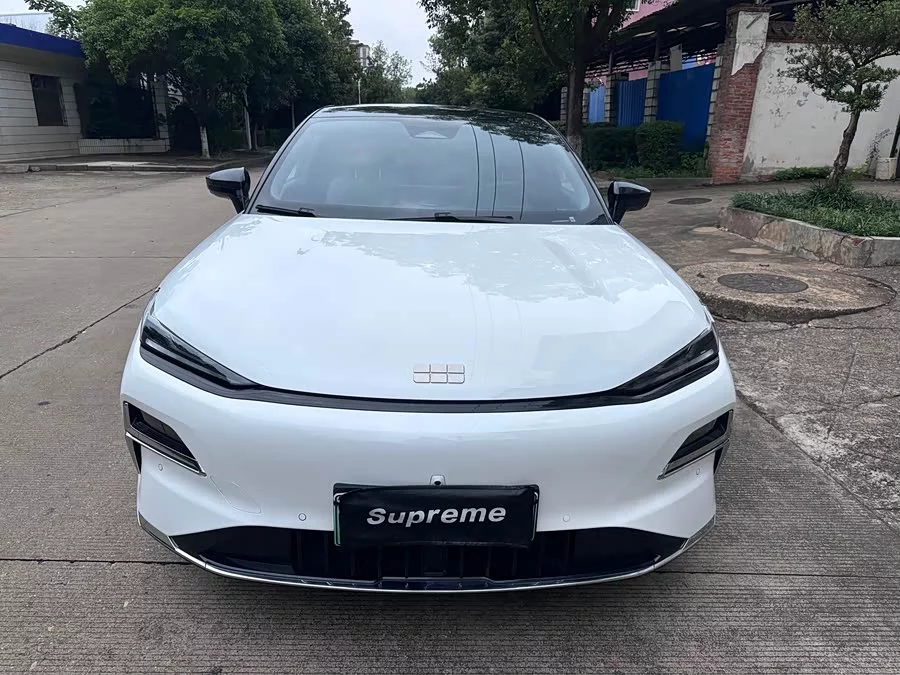 Geely Galaxy Star 8