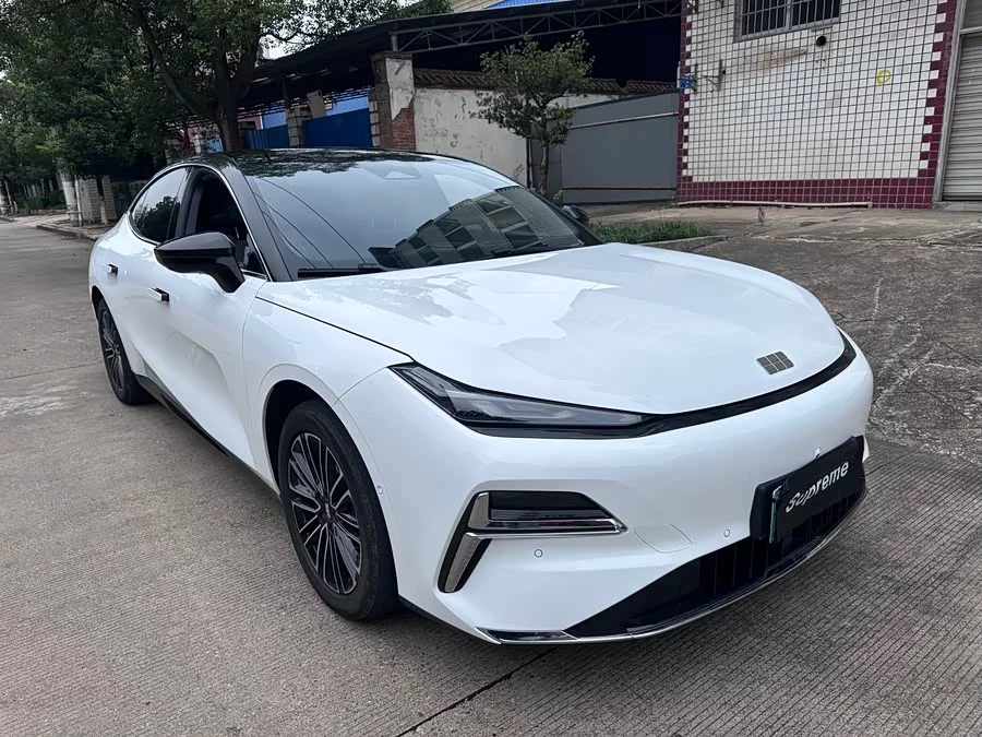 Geely Galaxy Star 8