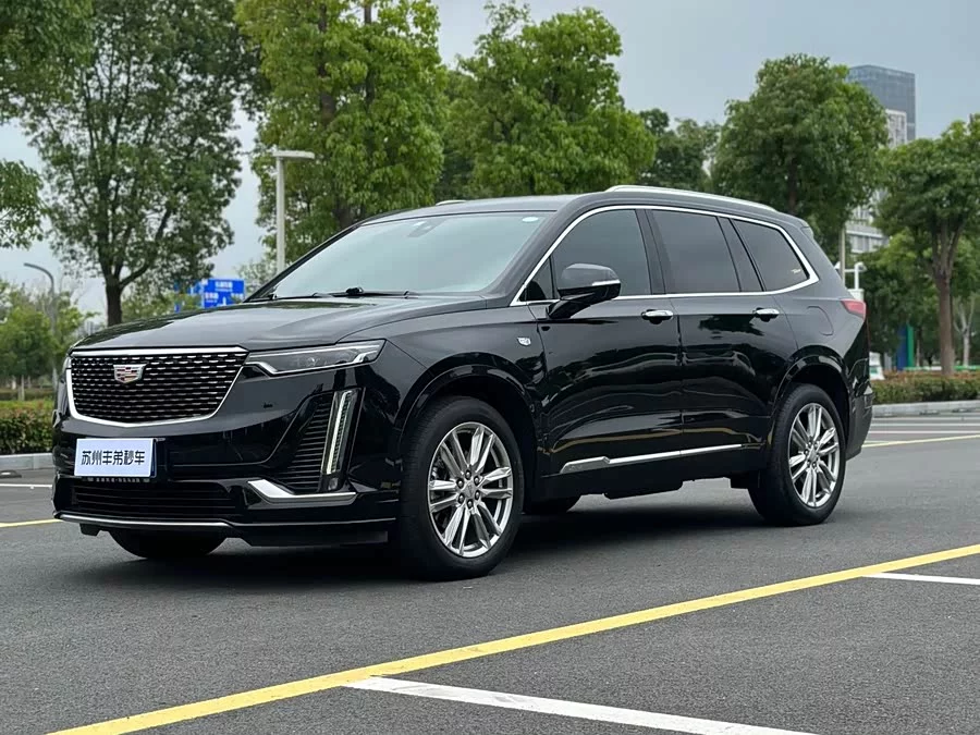 Cadillac XT6