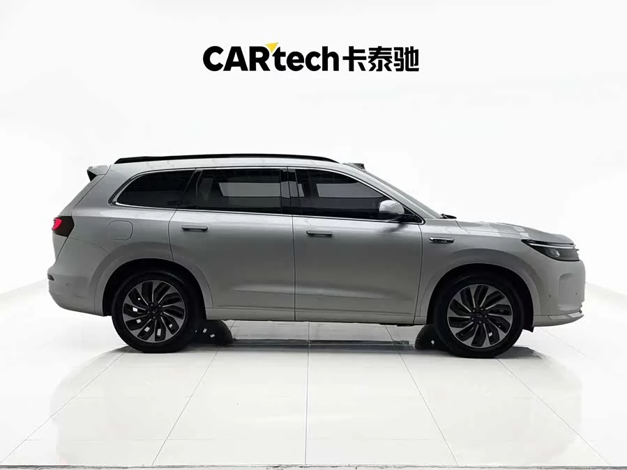 AITO Wenjie M7