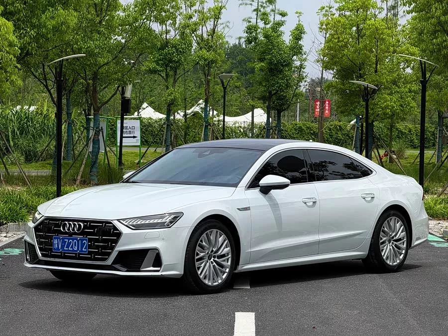 Audi A7L
