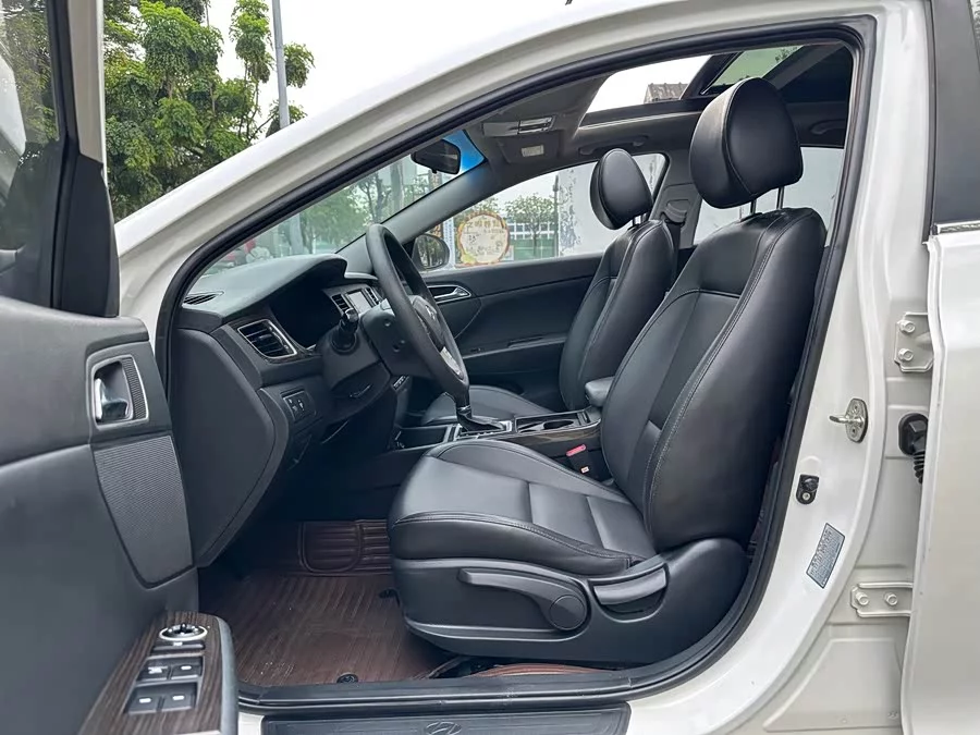 Hyundai Mistra