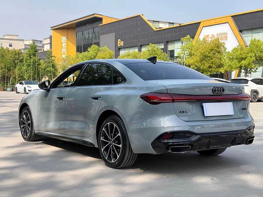 Audi A5L