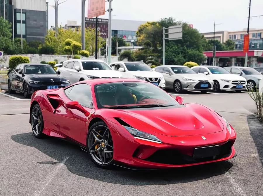 Ferrari F8