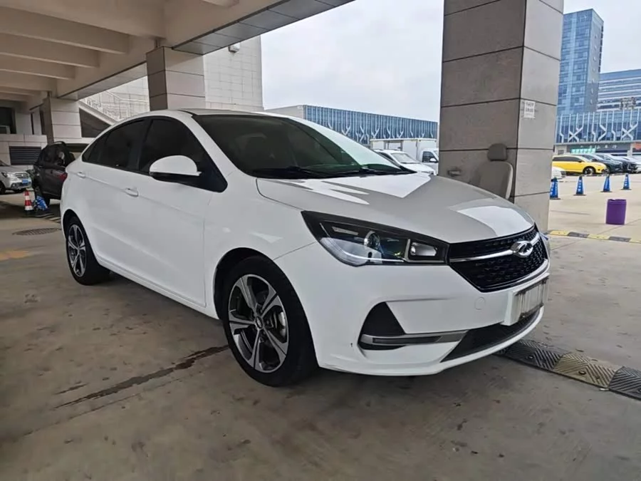 Chery Arrizo 5