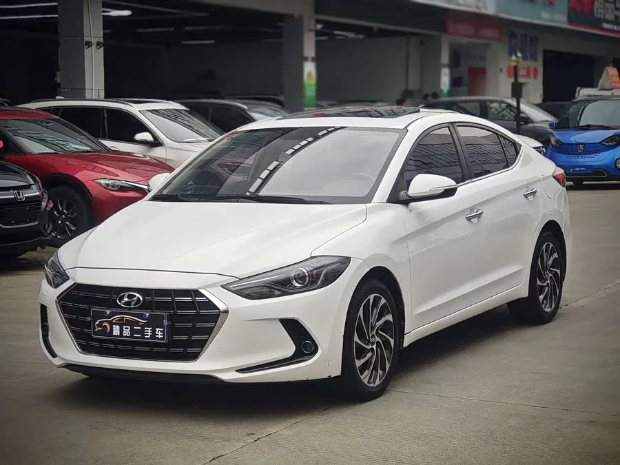Hyundai elantra