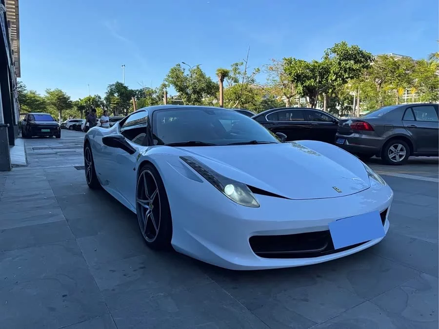 Ferrari 458