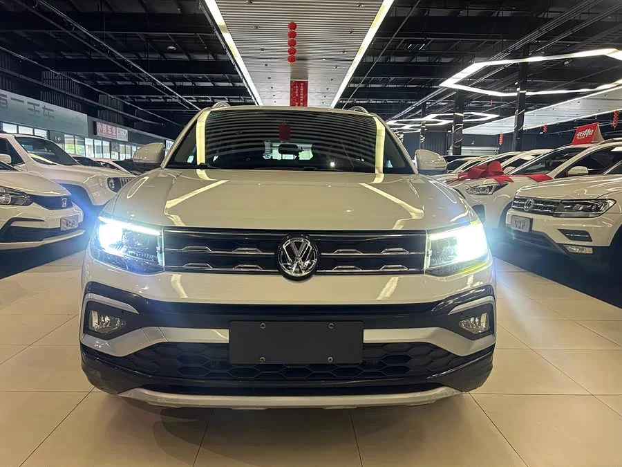 Volkswagen T-Cross (Tukai)