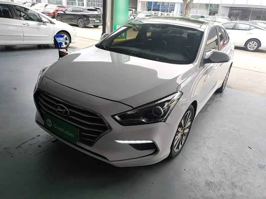 Hyundai Mistra