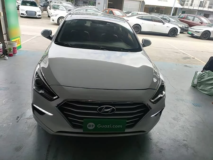 Hyundai Mistra