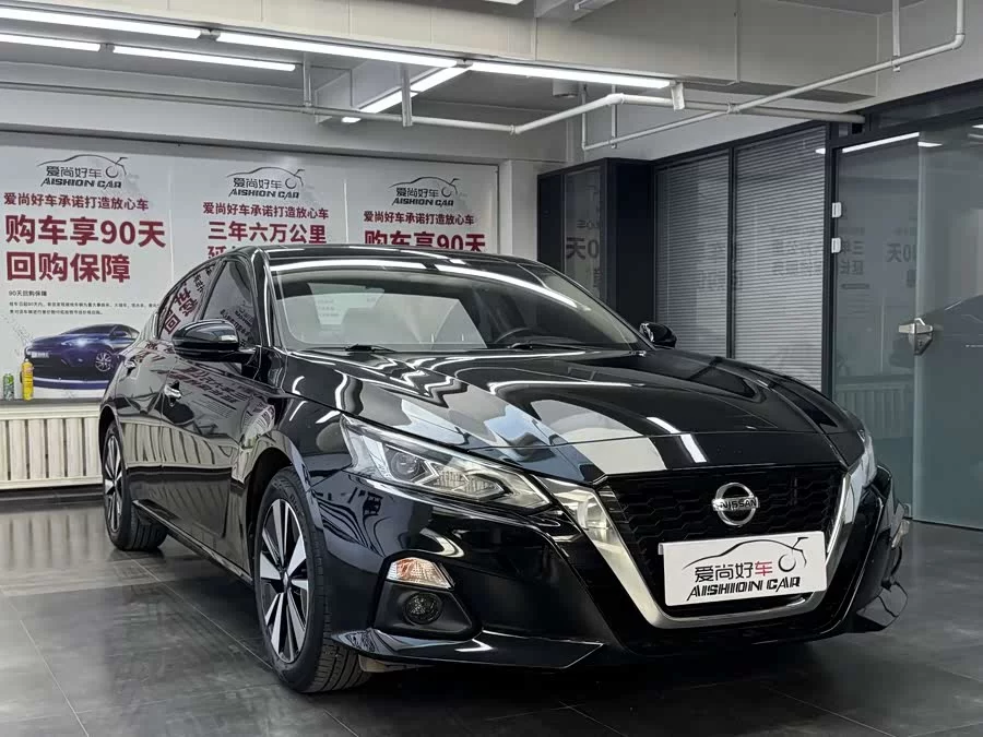 Nissan Teana