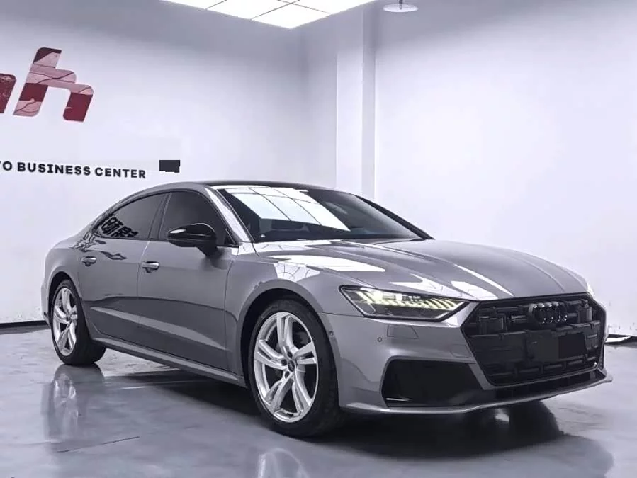 Audi A7L