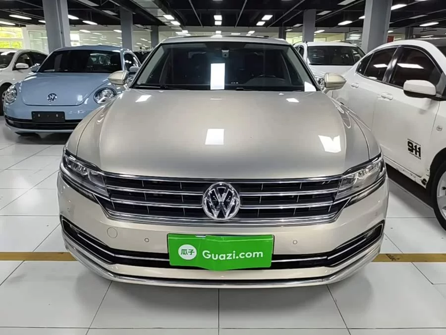 Volkswagen Phaeton / Phideon