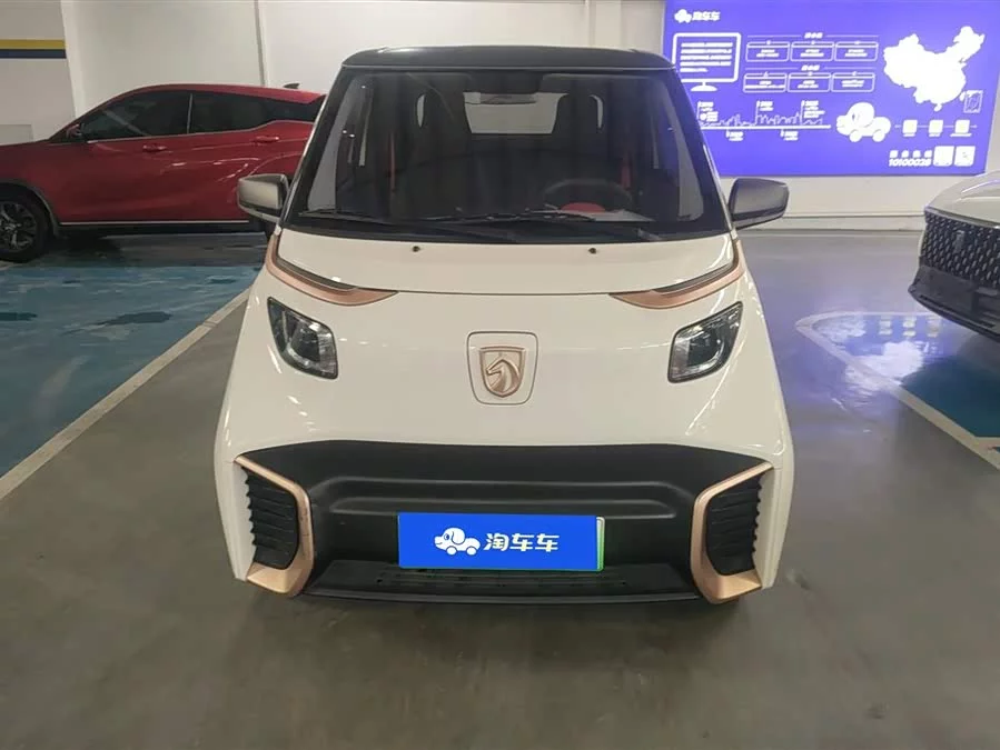 Baojun E200