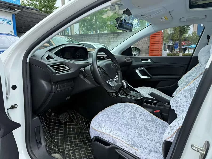 Peugeot 308