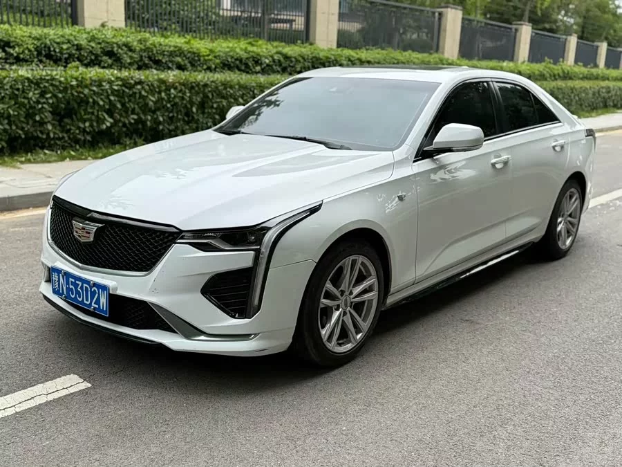 Cadillac CT4
