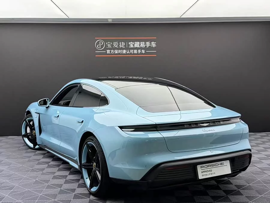 Porsche Taycan