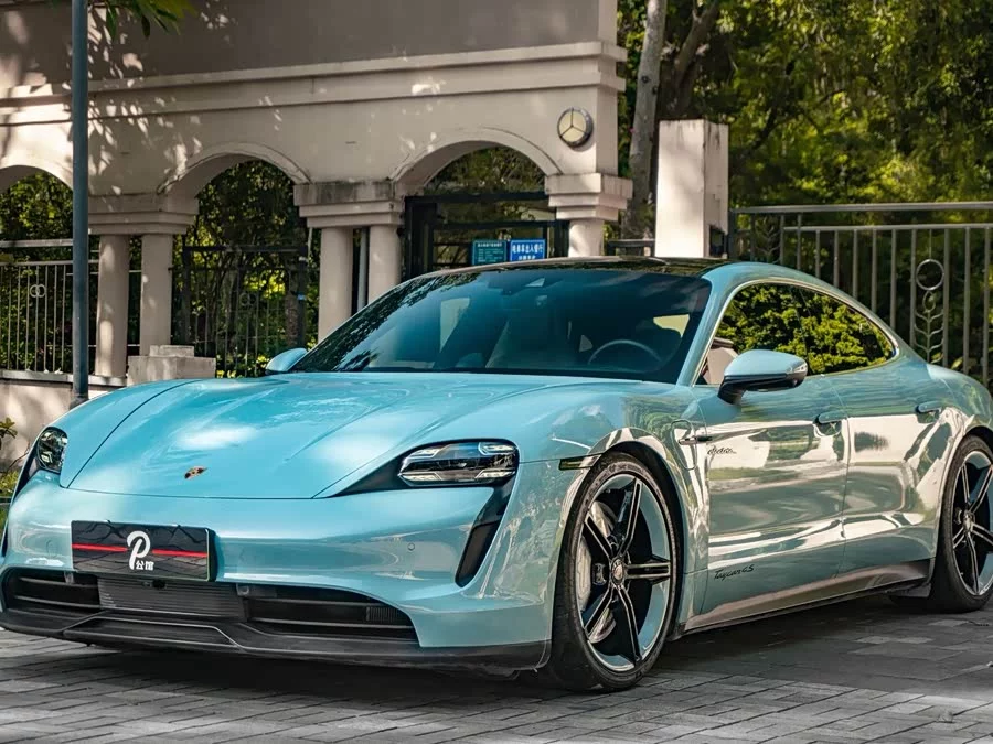 Porsche Taycan
