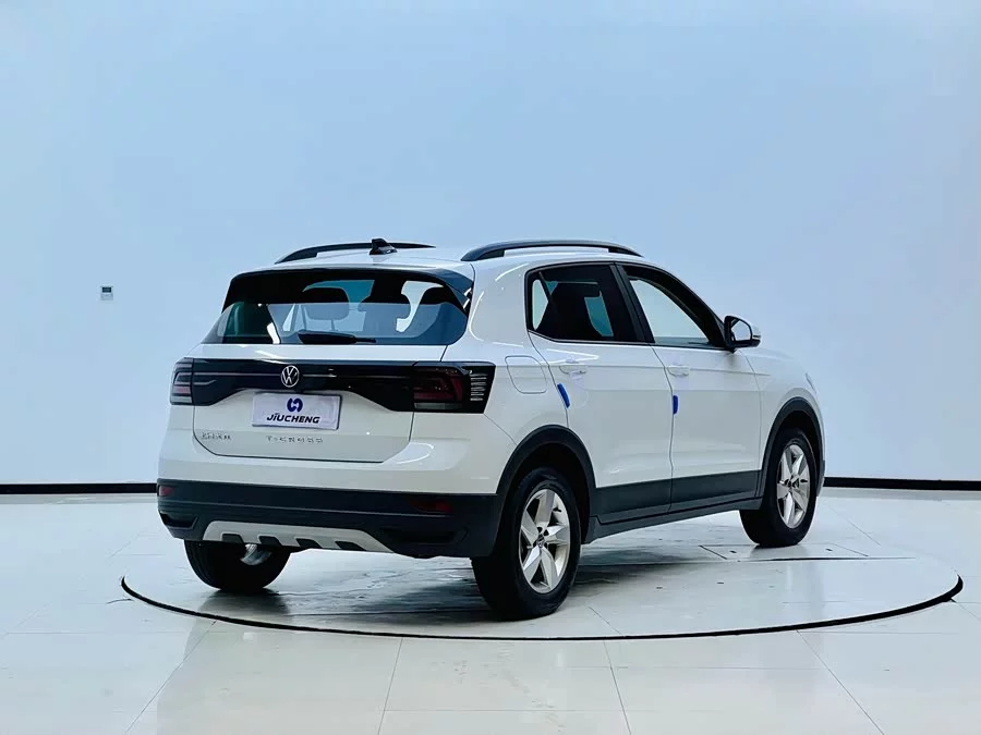 Volkswagen T-Cross (Tukai)
