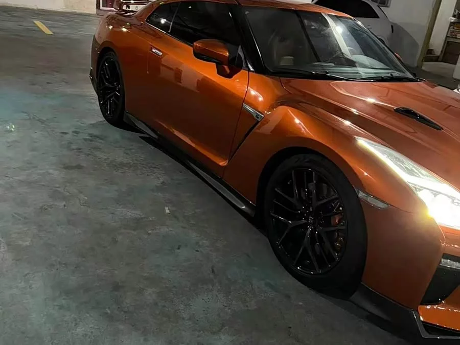 Nissan GT-R