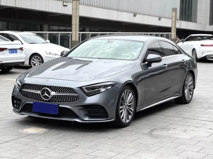 Mercedes Benz CLS