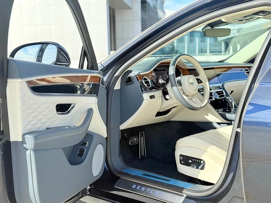 Bentley Flying Spur