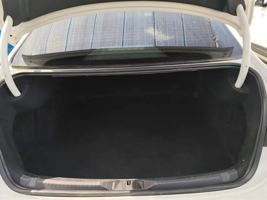 Volkswagen Lingdu