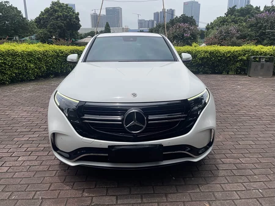 Mercedes Benz EQC