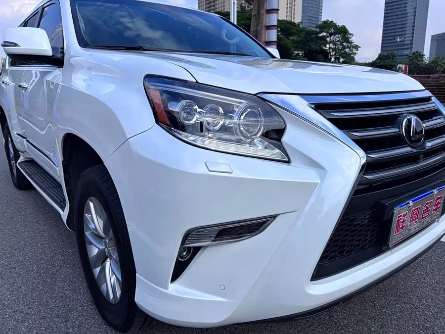 Lexus GX