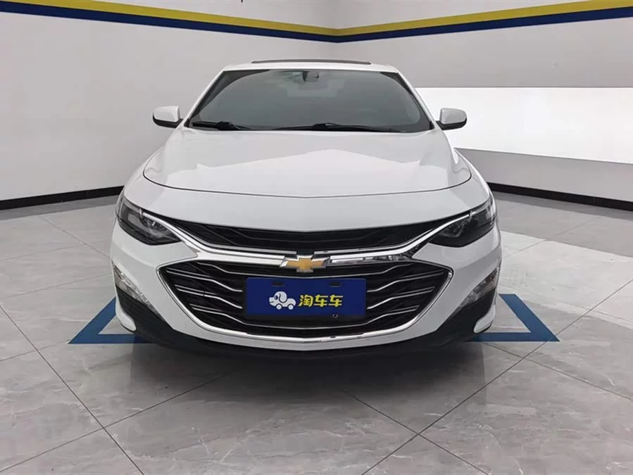 Chevrolet Malibu XL