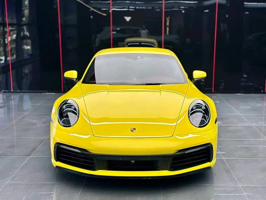Porsche 911