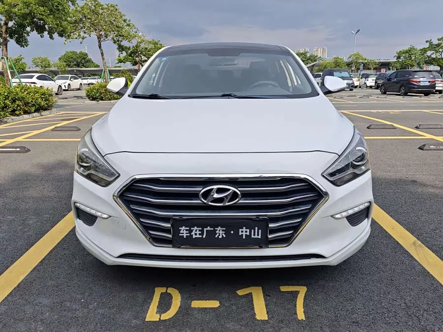 Hyundai Mistra