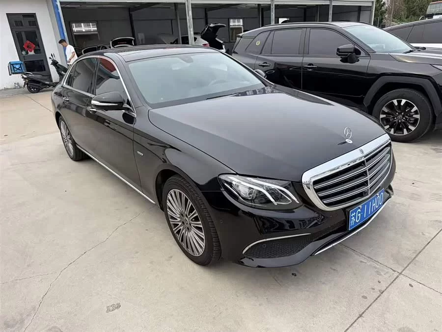 Mercedes Benz E-Class