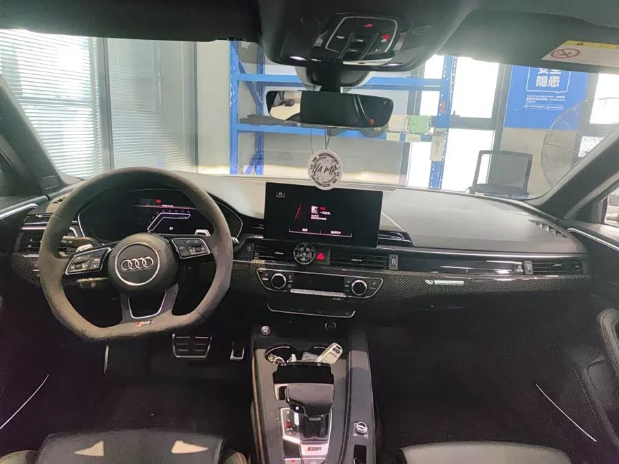 Audi RS 4