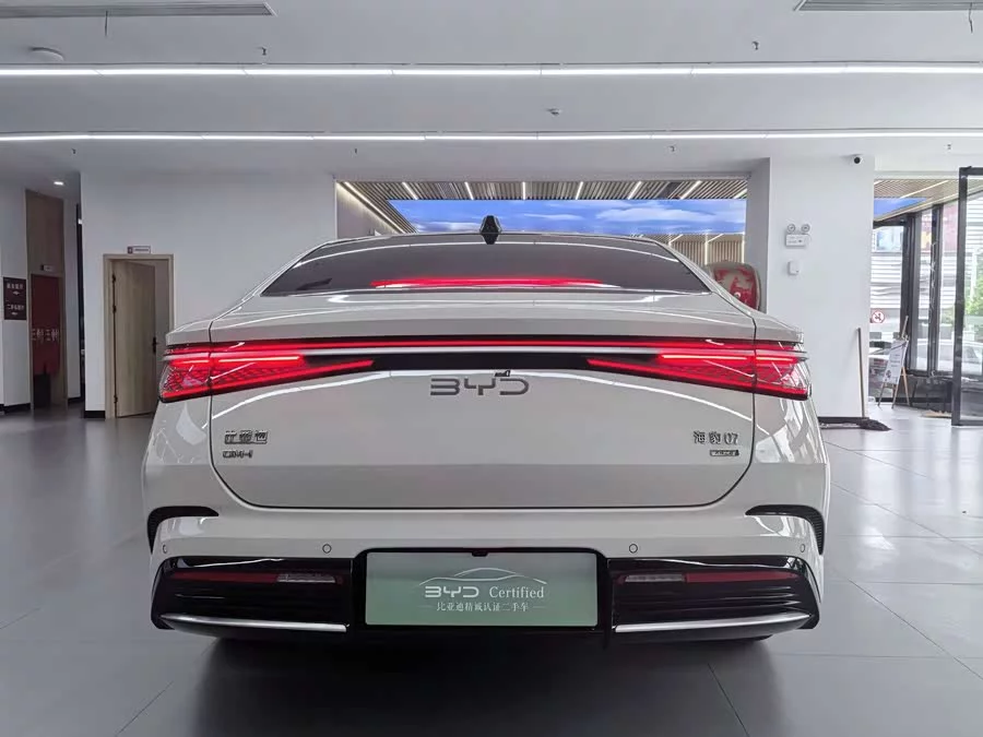 BYD seal 07 DM-i