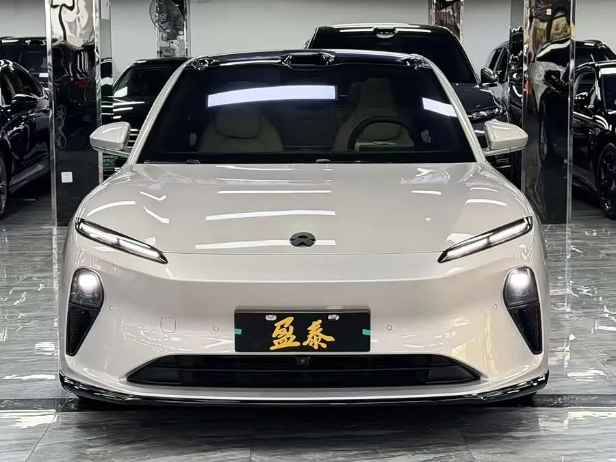 NIO ET5T