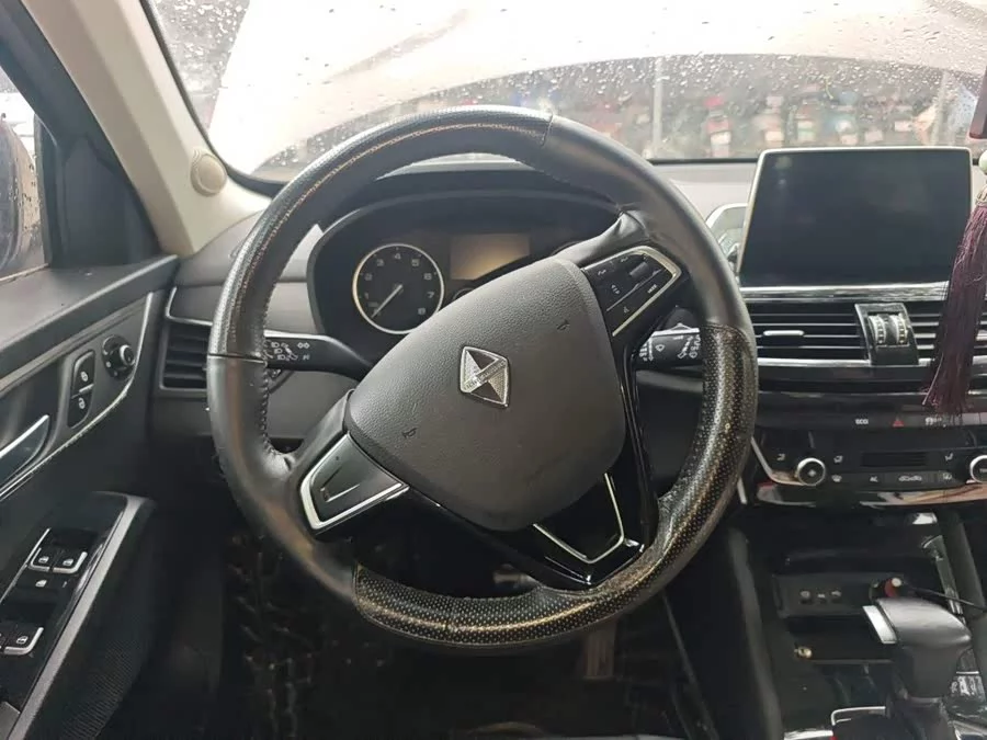 Borgward BX5