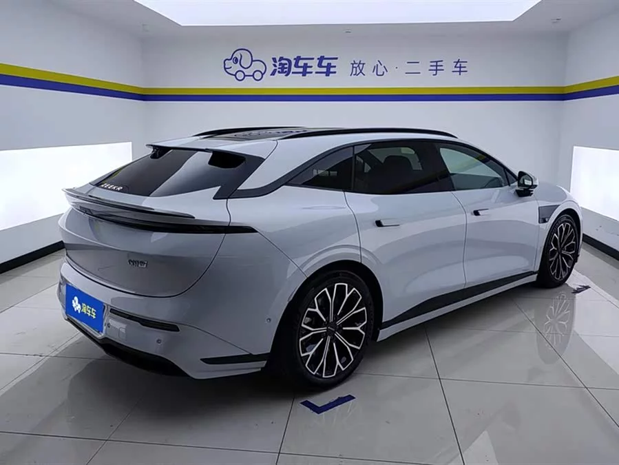 Zeekr 007GT