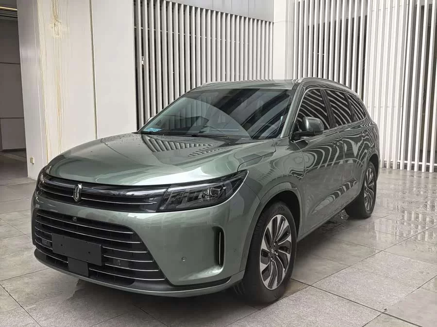 AITO Wenjie M7