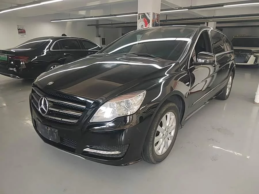 Mercedes Benz R-rated
