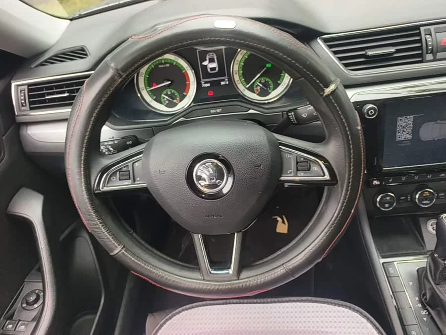 Skoda SuperB