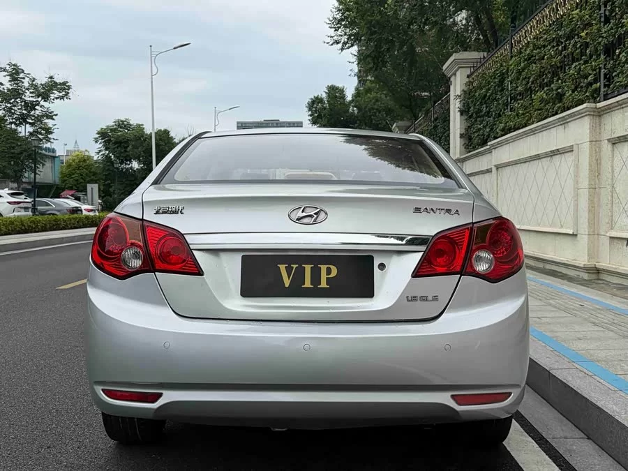 Hyundai Elantra / Celesta