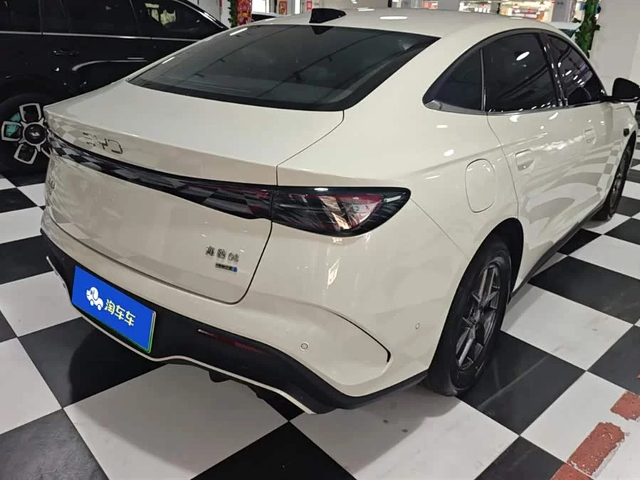 BYD Seal 06